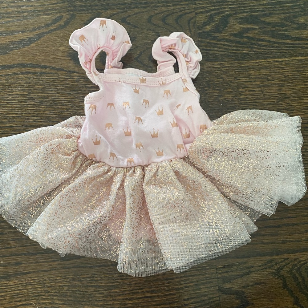 Worn once! Kidding Around size 3 mos princess onesie dress